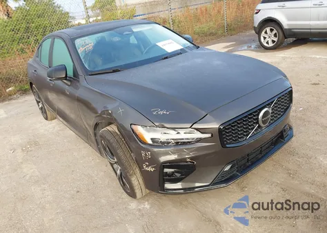 2024 Volvo S60 B5 Core Dark Theme из США, поврежденный, VIN 7JRL12FK2RG325172